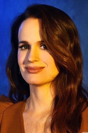 Elizabeth Reaser